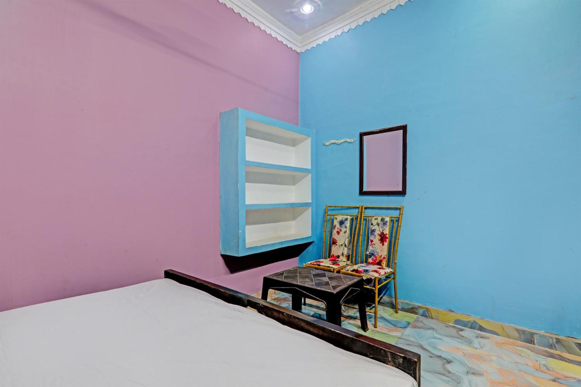 Hotel O Home Om Marriage Hall Ayodhya Buitenkant foto